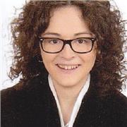 Graduada en Historia del arte, estudiante del máster de patrimonio cultural en la UV, se ofrece a dar clases de todas las asignaturas de humanidades y ciencias sociales